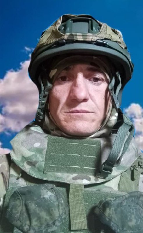 Фотография Искандаров Ислам Искандарович, погибший солдат СВО