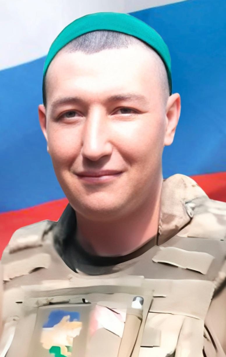 Фотография Бадертдинов Ленар Ямилович, погибший солдат СВО