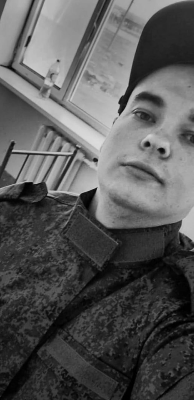 Фотография Смольяков Ярослав Сергеевич, погибший солдат СВО