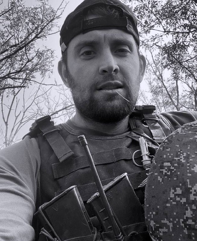 Фотография Семиколенных Антон Юрьевич, погибший солдат СВО