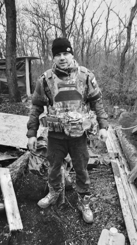 Фотография Меновщиков Евгений, погибший солдат СВО