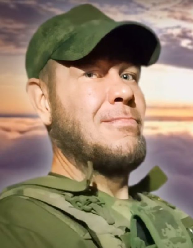 Фотография Бурчак Денис Дмитриевич, погибший солдат СВО